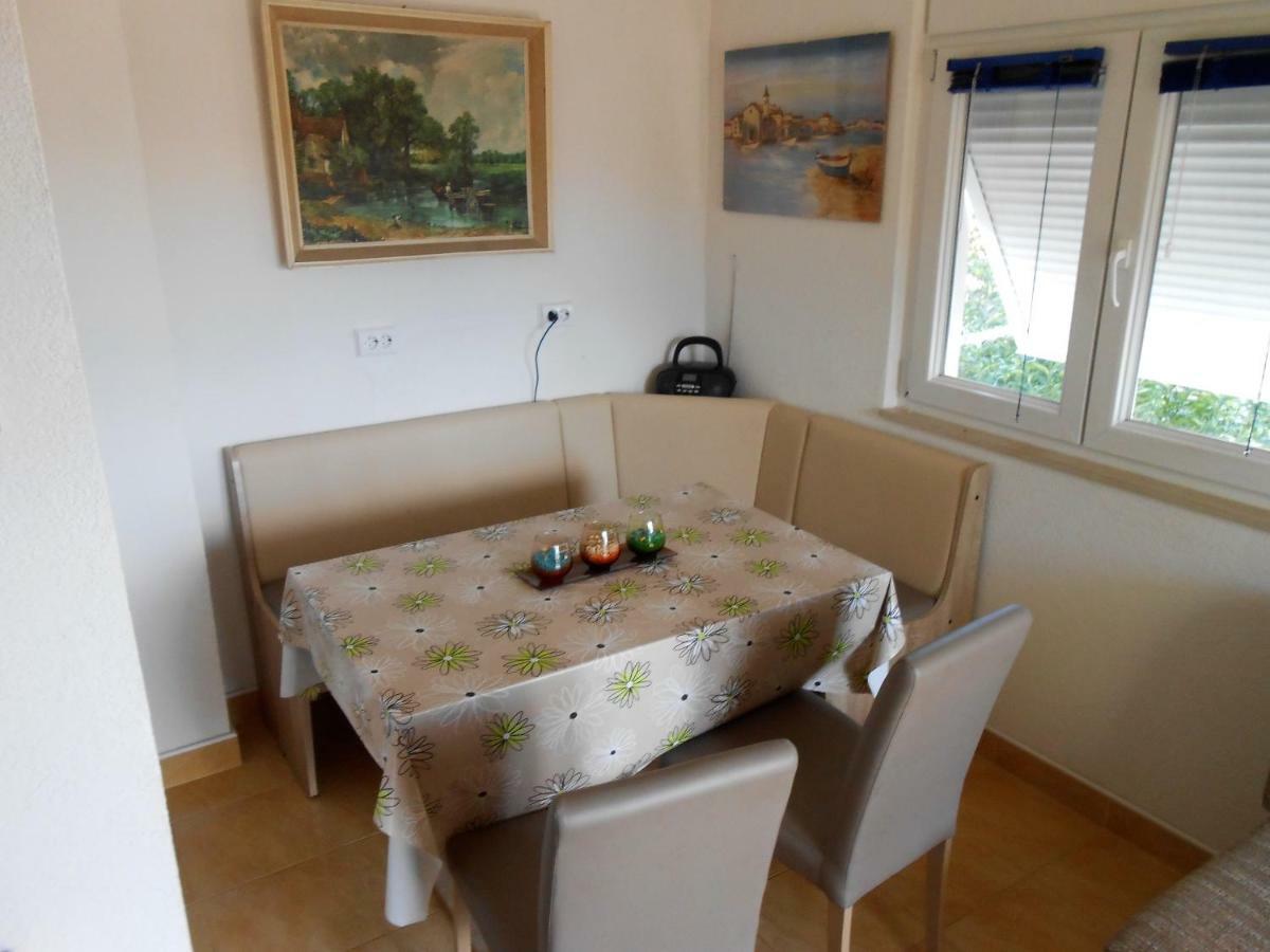Gogi Apartman Donji Okrug  Esterno foto